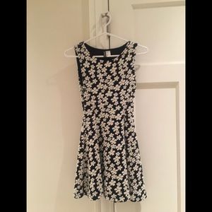 Floral dress size s